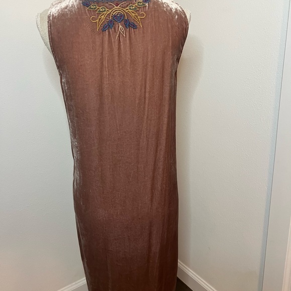 Johnny Was Simona Embroidered Velvet Tank Dress - Picture 6 of 6